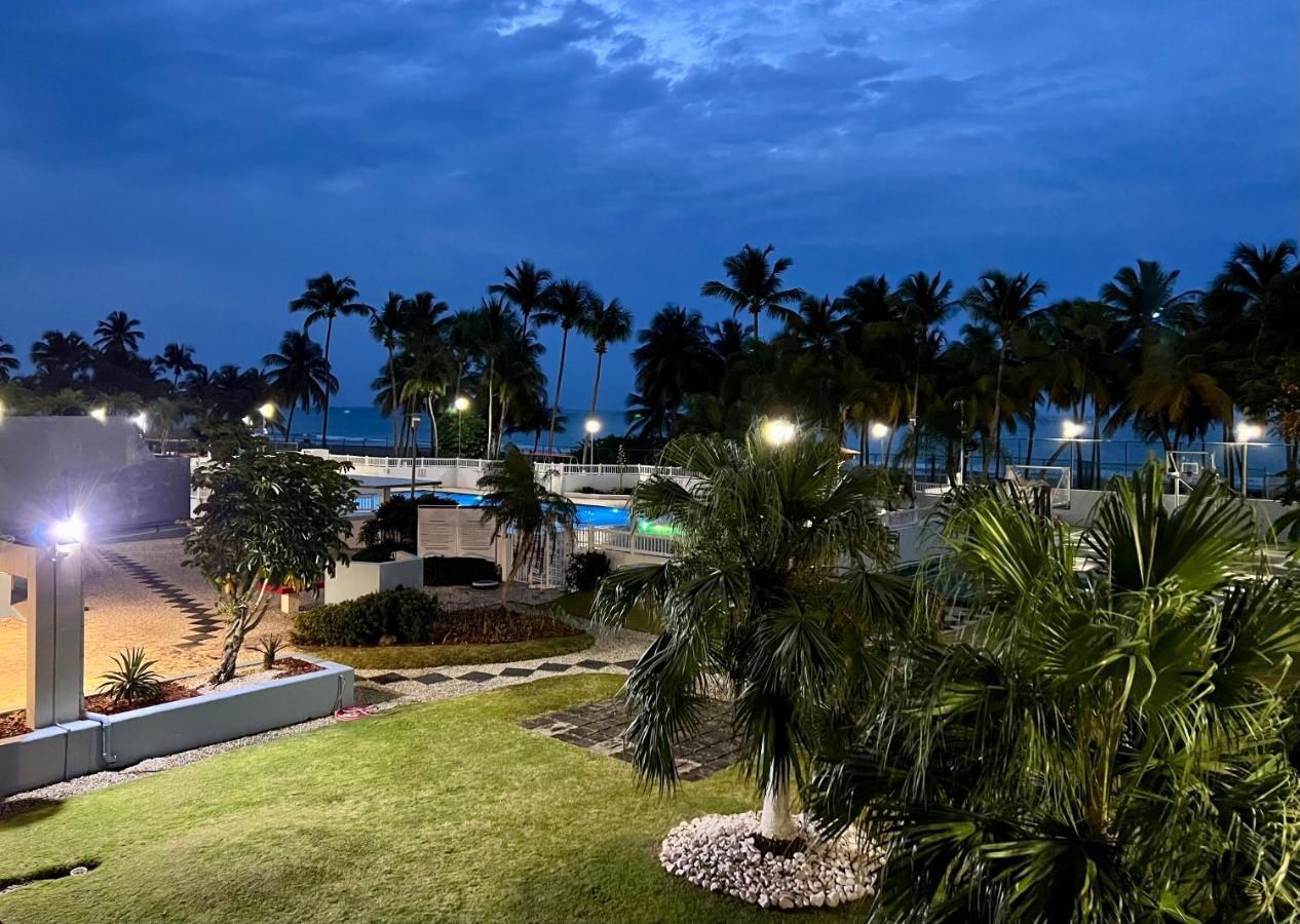 Beachfront Tropical Tantra Apartment San Juan Bagian luar foto