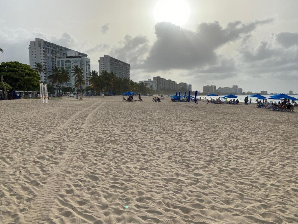 Beachfront Tropical Tantra Apartment San Juan Bagian luar foto