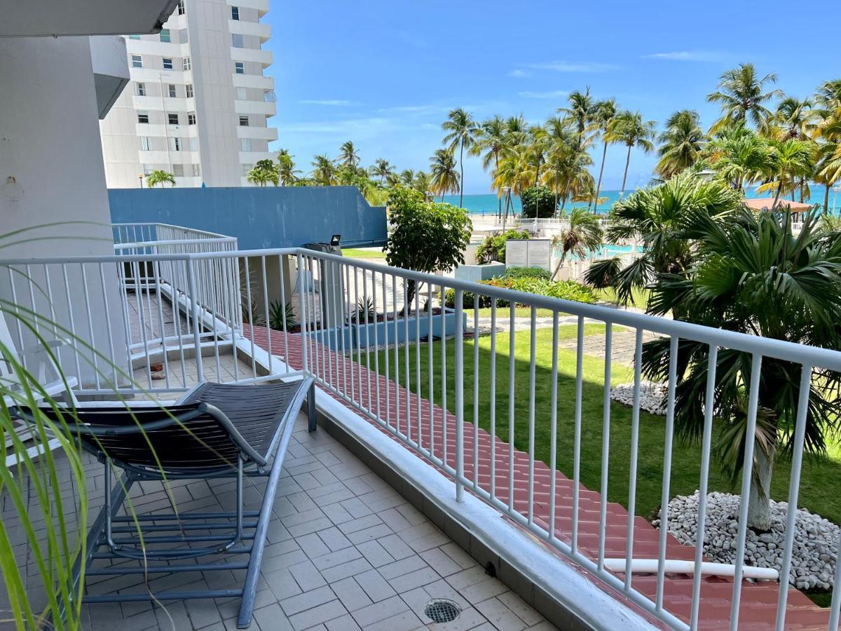 Beachfront Tropical Tantra Apartment San Juan Bagian luar foto