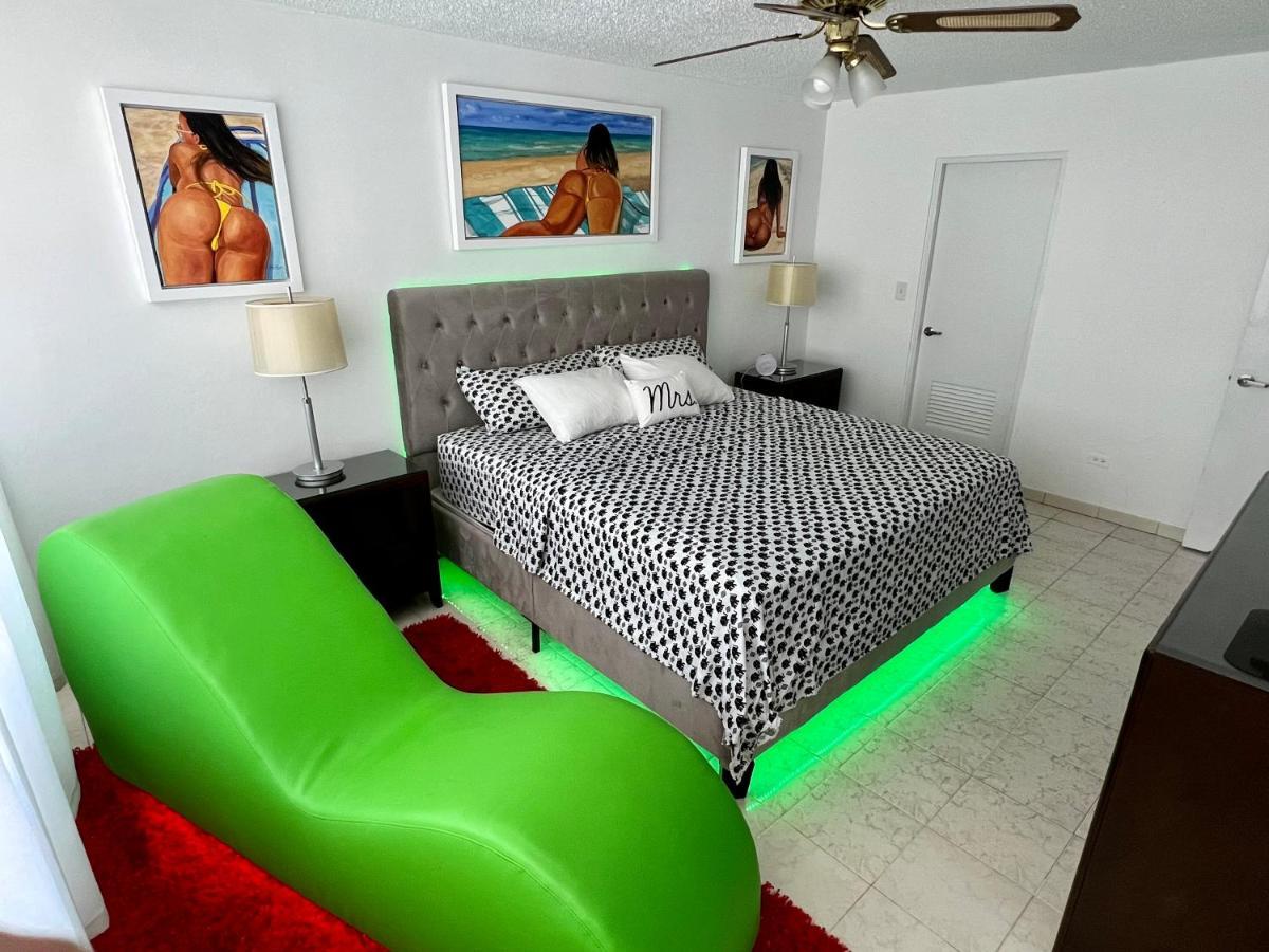 Beachfront Tropical Tantra Apartment San Juan Bagian luar foto