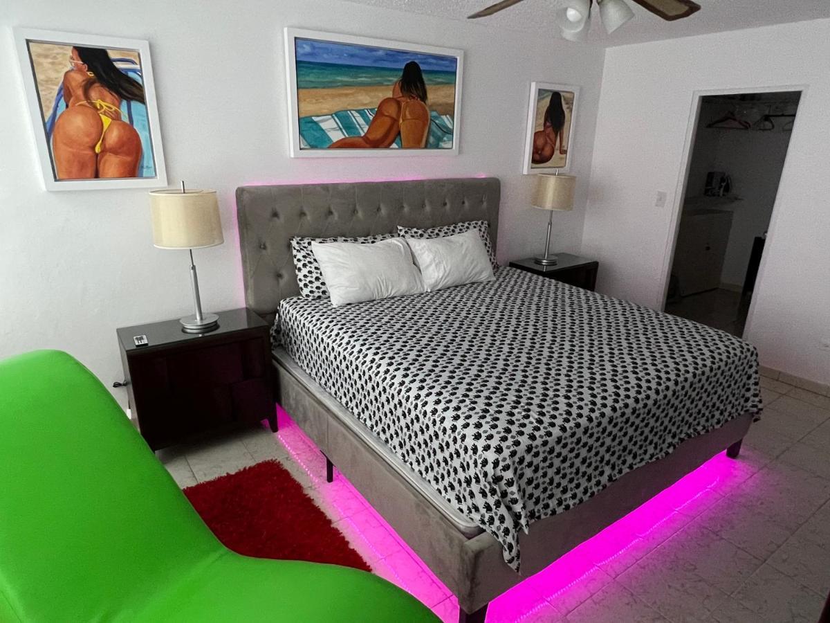Beachfront Tropical Tantra Apartment San Juan Bagian luar foto