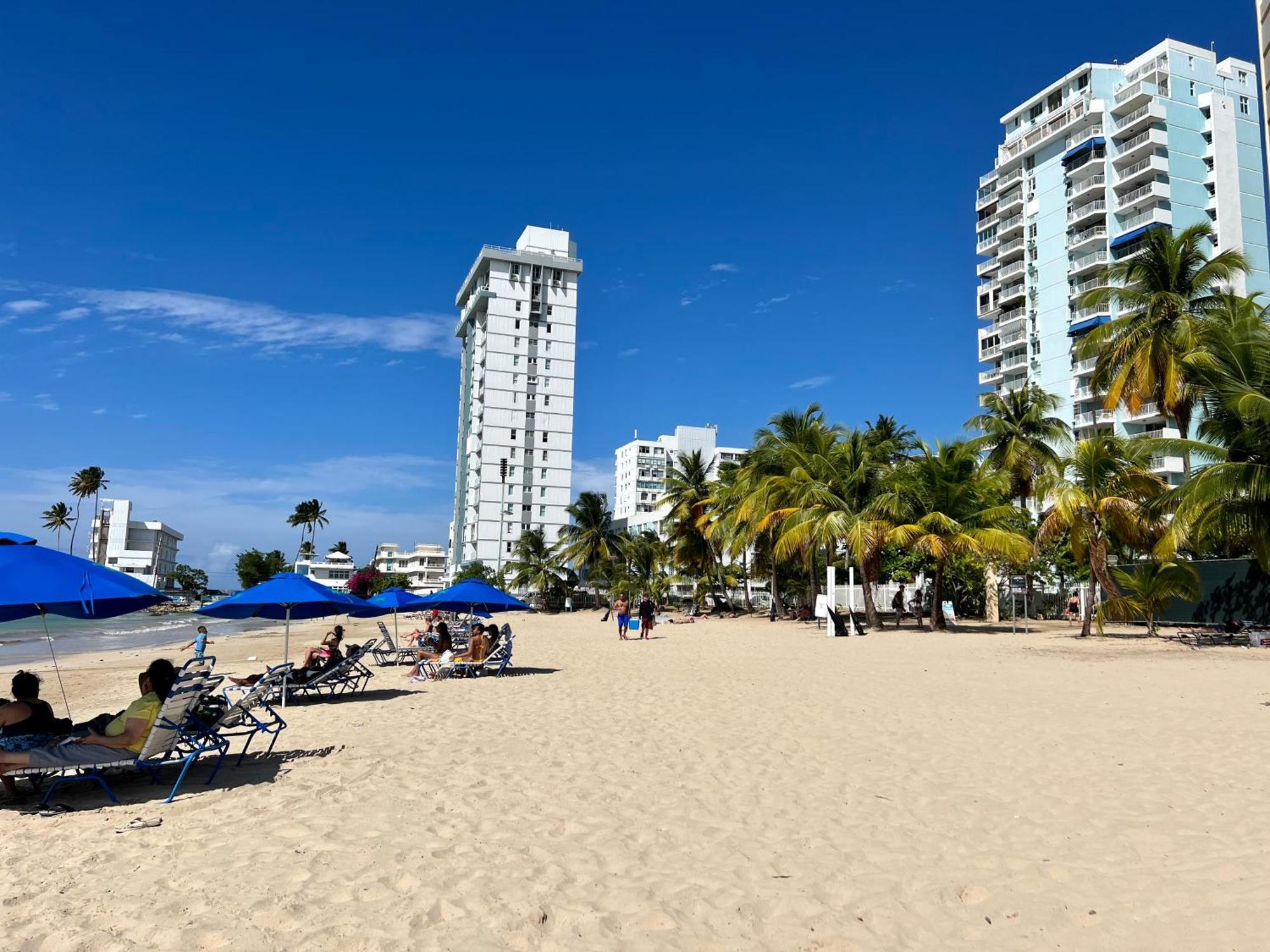 Beachfront Tropical Tantra Apartment San Juan Bagian luar foto