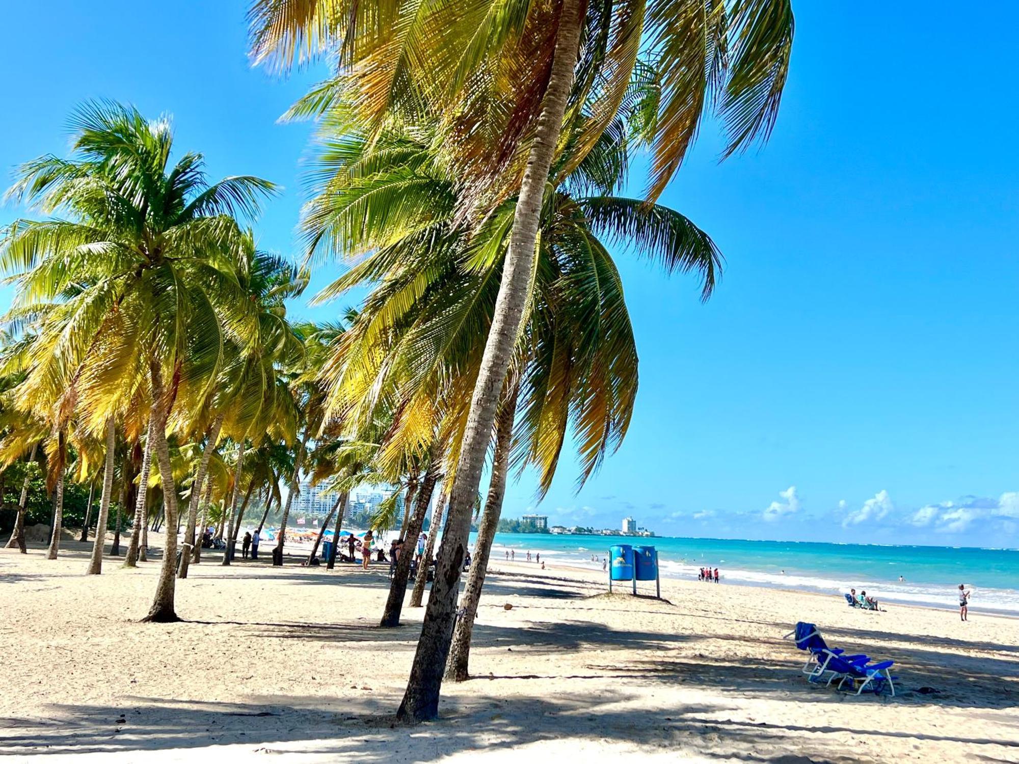 Beachfront Tropical Tantra Apartment San Juan Bagian luar foto